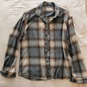 Men's Grey & Brown Plaid Long-Sleeve Button-Down Shirt